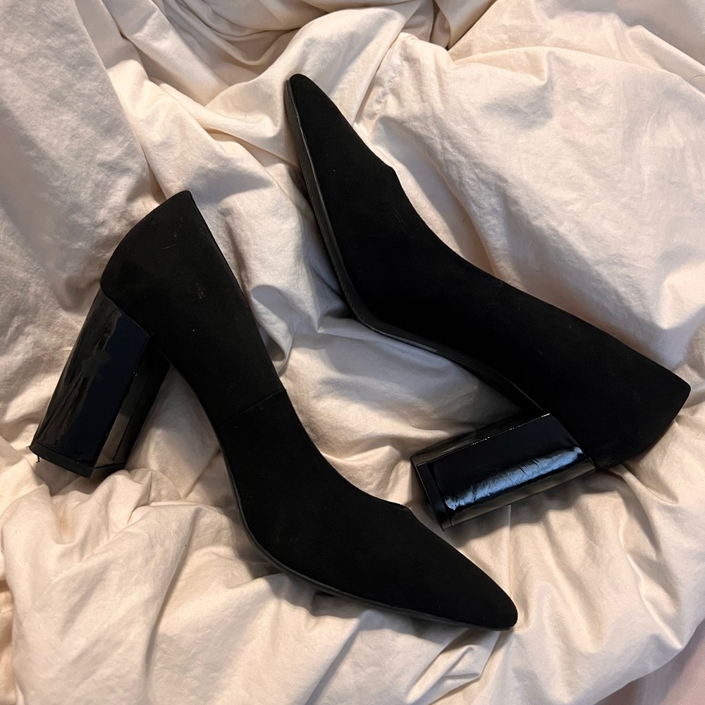Chunky Heel Pumps